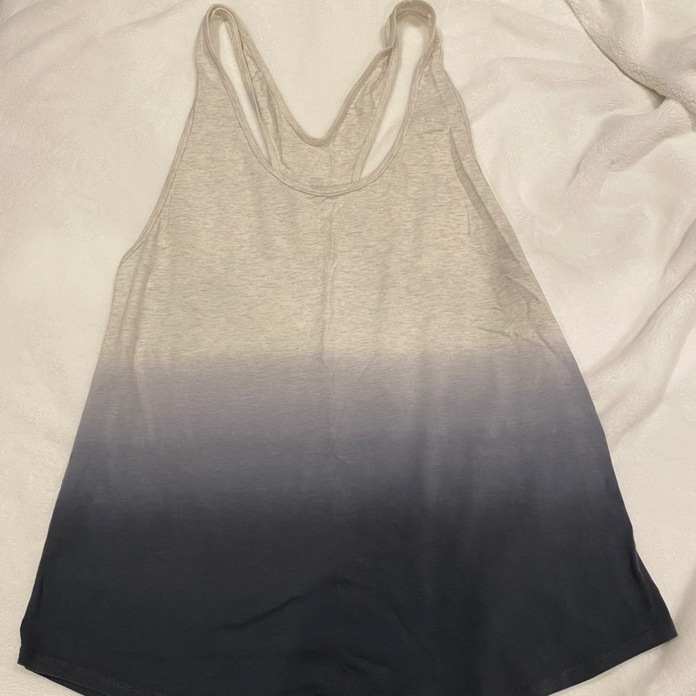 Lululemon ombré tank